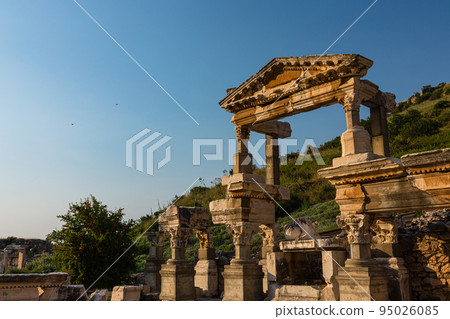 Trajan's Fountain in the ruins of the ancient city of Ephesus, Turkey 95026085