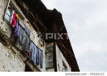 The streets of the old town of Safranbolu, Turkey 95026123