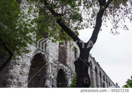 Valens Aqueduct in the old city of Istanbul, Turkey Valens Aqueduct in the old city of Istanbul, Turkey 95027238