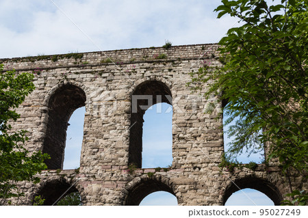 土耳其伊斯坦布爾老城瓦倫斯渡槽 95027249