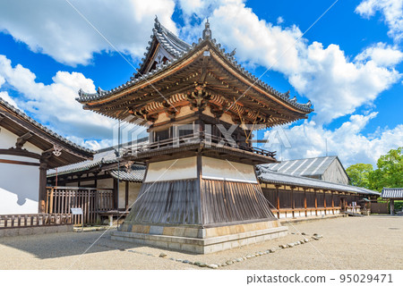 [World Heritage] Horyuji Temple Toin Bell Tower (National Treasure) Ikaruga-cho, Ikoma-gun, Nara Prefecture 95029471