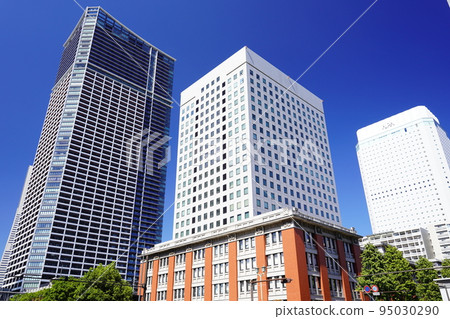 Scenery near Bashamichi Station in Yokohama 95030290