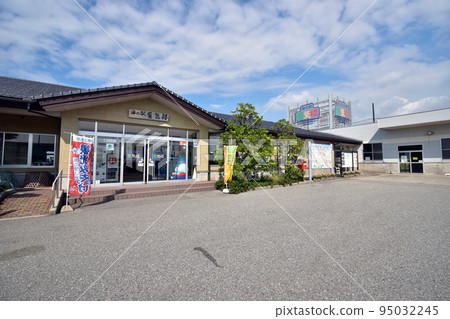 海站“海市蜃樓”（富山縣魚津市） 95032245