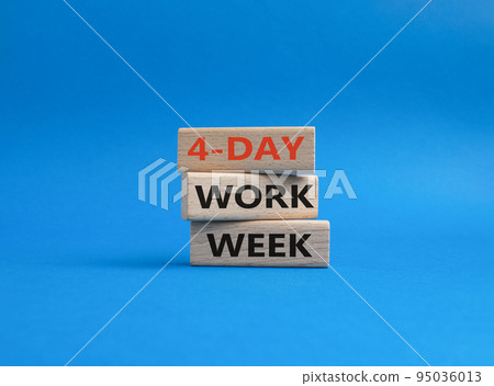 4-day work week symbol. Concept words 4-day work week on wooden blocks. Beautiful blue background. Business and 4-day work week concept. Copy space 4-day work week symbol. Concept words 4-day work week on wooden blocks. Beautiful blue background. Business and 4-day work week concept. Copy space 95036013