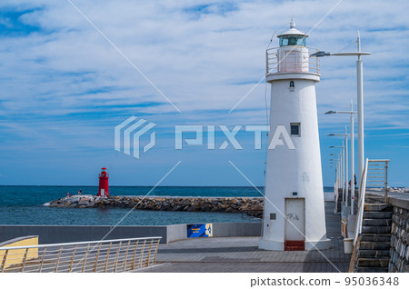 Lighthouse in Porto Maurizio Lighthouse in Porto Maurizio 95036348