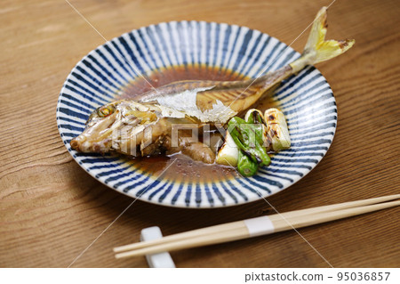 煮熟的吉瑪 95036857