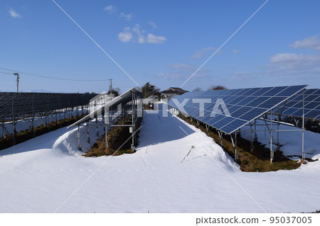 雪鄉太陽能電池發電廠 95037005