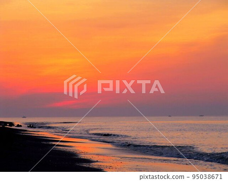 East Coast 95038671