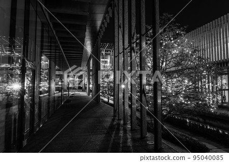 Nagasaki Prefectural Museum of Art Light Up Illumination Monochrome [Nagasaki City] 95040085