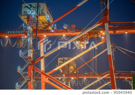 Gantry crane [Aomi Container Terminal] 95043940