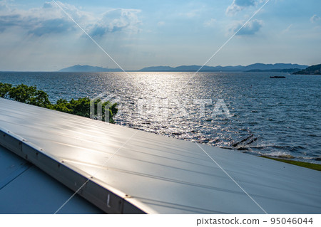 Lake Shinji seen from the Shimane Museum of Art (Matsue City, Shimane Prefecture) 95046044
