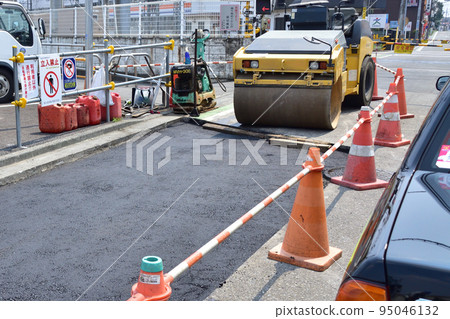 鋪路工作 95046132