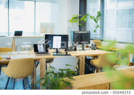 Apparel design company 95049155