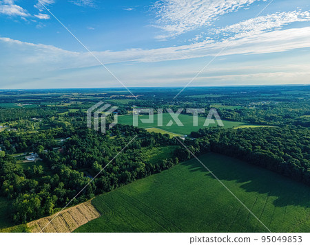 Aerial views of summertime wisconsin Aerial views of summertime wisconsin 95049853