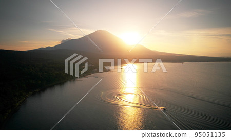 Fuji Five Lakes Yamanakako _No1 95051135