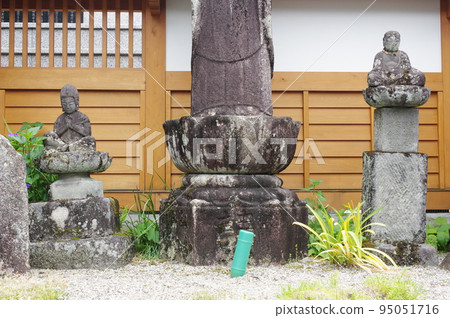 信州木曾上松町玉林院文化財產守谷貞治弟子東兵衛澀谷石佛群 95051716