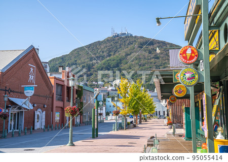 Mount Hakodate and Kanamori Warehouse Mount Hakodate and Kanamori Warehouse 95055414