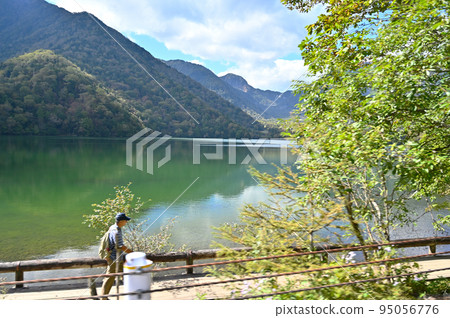 栃木縣湯之湖日光市駕車時拍攝 95056776