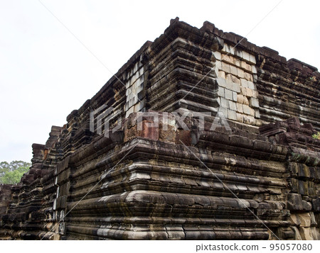 Architecture of ancient temple complex Angkor, Siem Reap Architecture of ancient temple complex Angkor, Siem Reap 95057080