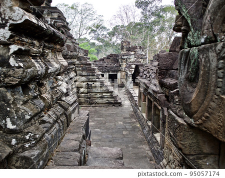 Architecture of ancient temple complex Angkor, Siem Reap 95057174
