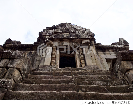 Architecture of ancient temple complex Angkor, Siem Reap Architecture of ancient temple complex Angkor, Siem Reap 95057238