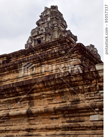 Architecture of ancient temple complex Angkor, Siem Reap 95057337