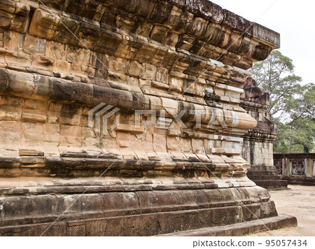 Architecture of ancient temple complex Angkor, Siem Reap Architecture of ancient temple complex Angkor, Siem Reap 95057434