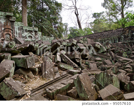 Architecture of ancient temple complex Angkor, Siem Reap Architecture of ancient temple complex Angkor, Siem Reap 95057610