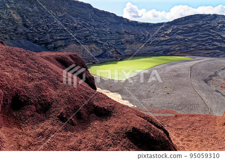 Green Lagoon - Lago de los Clicos - Lanzarote. Canary Islands Spain Green Lagoon - Lago de los Clicos - Lanzarote. Canary Islands Spain 95059310