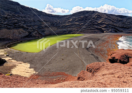 Green Lagoon - Lago de los Clicos - Lanzarote. Canary Islands Spain Green Lagoon - Lago de los Clicos - Lanzarote. Canary Islands Spain 95059311