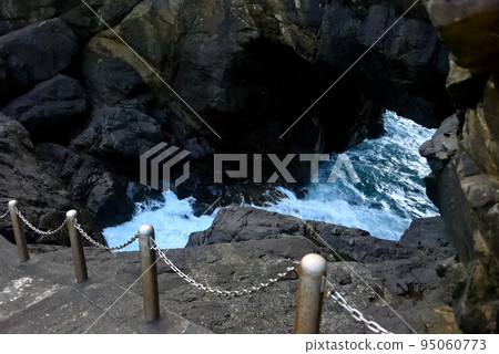 The promenade of Ebisu Cave in Hiwasa, which is famous for spawning of sea turtles, Shikoku, waves rushing into the cave, Minami Town, Tokushima Prefecture (2) The promenade of Ebisu Cave in Hiwasa, which is famous for spawning of sea turtles, Shikoku, waves rushing into the cave, Minami Town, Tokushima Prefecture (2) 95060773
