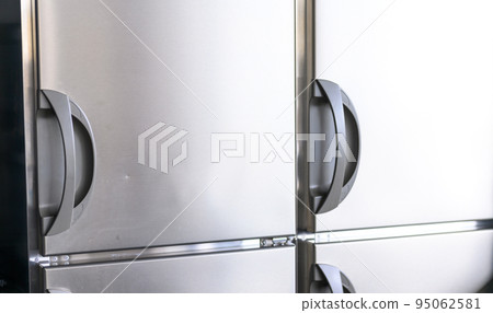 frig, refrigerator, kitchen 95062581