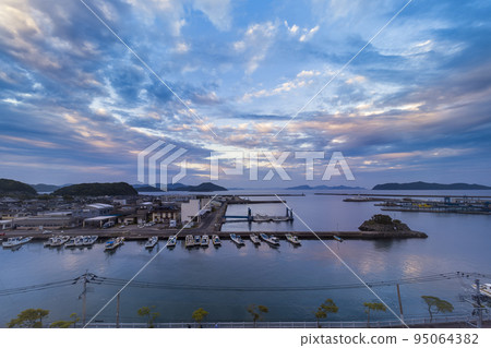 Fukue Island, Nagasaki Prefecture Fukue Port at dusk / Goto, Japan Fukue Island, Nagasaki Prefecture Fukue Port at dusk / Goto, Japan 95064382