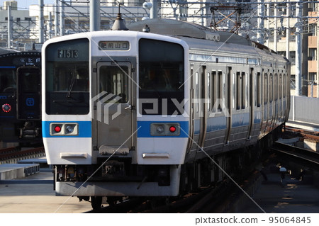Nagasaki Main Line 415 series stainless car (Nagasaki ⇔ Hizen Yamaguchi) 95064845