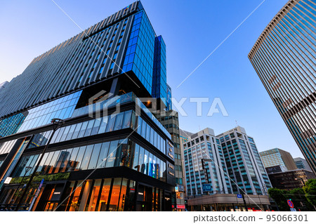 Urban scenery of Yurakucho, Chiyoda-ku, Tokyo Hulic Square Tokyo 95066301