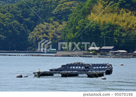 [京都府]釣魚筏舞鶴灣海岸線 95070198