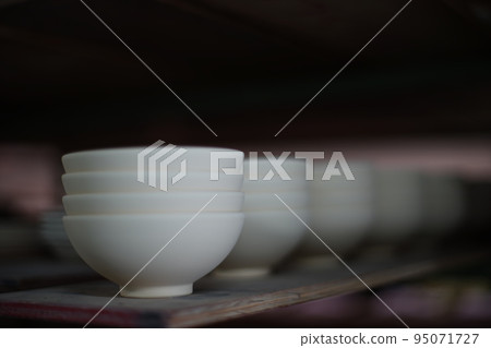 The scene of the pottery production site 95071727