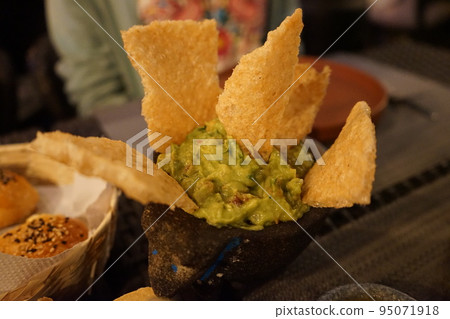 [Mexican food] Guacamole on Molcajete 95071918