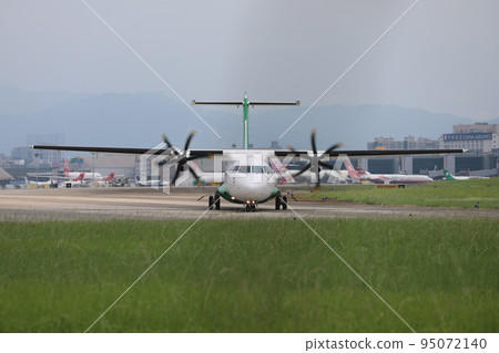 飛機 95072140