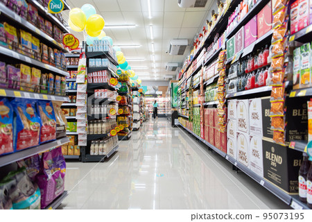 Supermarket or Hypermarket for shopping a food 95073195