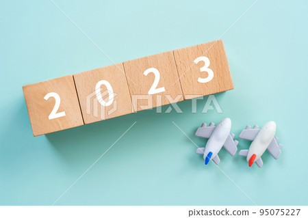 Blocks and planes written 2023 95075227