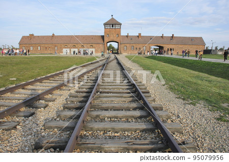 Poland, Birkenau, Auschwitz museum, 2nd concentration camp Birkenau, death gate, lead-in Poland, Birkenau, Auschwitz museum, 2nd concentration camp Birkenau, death gate, lead-in 95079956