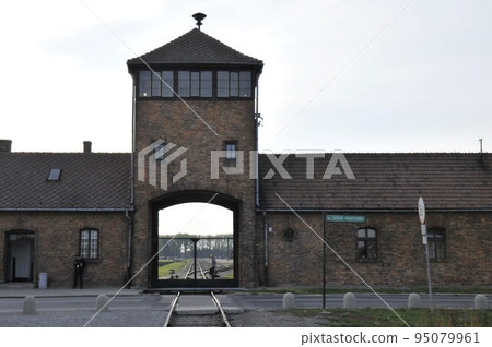 Poland, Birkenau, Auschwitz museum, 2nd concentration camp Birkenau, death gate, lead-in Poland, Birkenau, Auschwitz museum, 2nd concentration camp Birkenau, death gate, lead-in 95079961