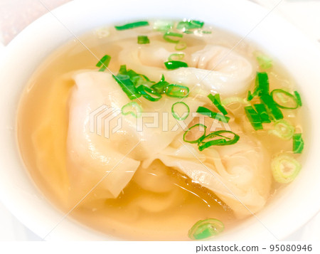 中國家常蝦湯(蝦餛飩湯) 中國家常蝦湯(蝦餛飩湯) 95080946