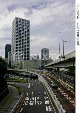 Akasaka K Tower Tokyo high-rise apartment 95081439