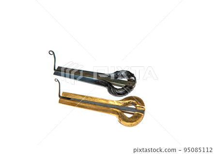 jew's harp musical instrument on white background jew's harp musical instrument on white background 95085112