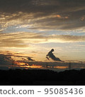 夕陽紅雲 95085436