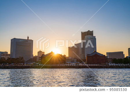 (Kanagawa) Minatomirai, Yokohama as seen from the cruise ship in the Port of Yokohama (Kanagawa) Minatomirai, Yokohama as seen from the cruise ship in the Port of Yokohama 95085530