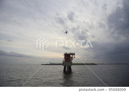 Haneda Airport Airplane D Runway Takeoff Ota-ku, Tokyo Haneda Airport Airplane D Runway Takeoff Ota-ku, Tokyo 95088009
