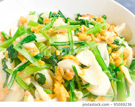 中式家常炒年糕(中式炒年糕) 中式家常炒年糕(中式炒年糕) 95089236